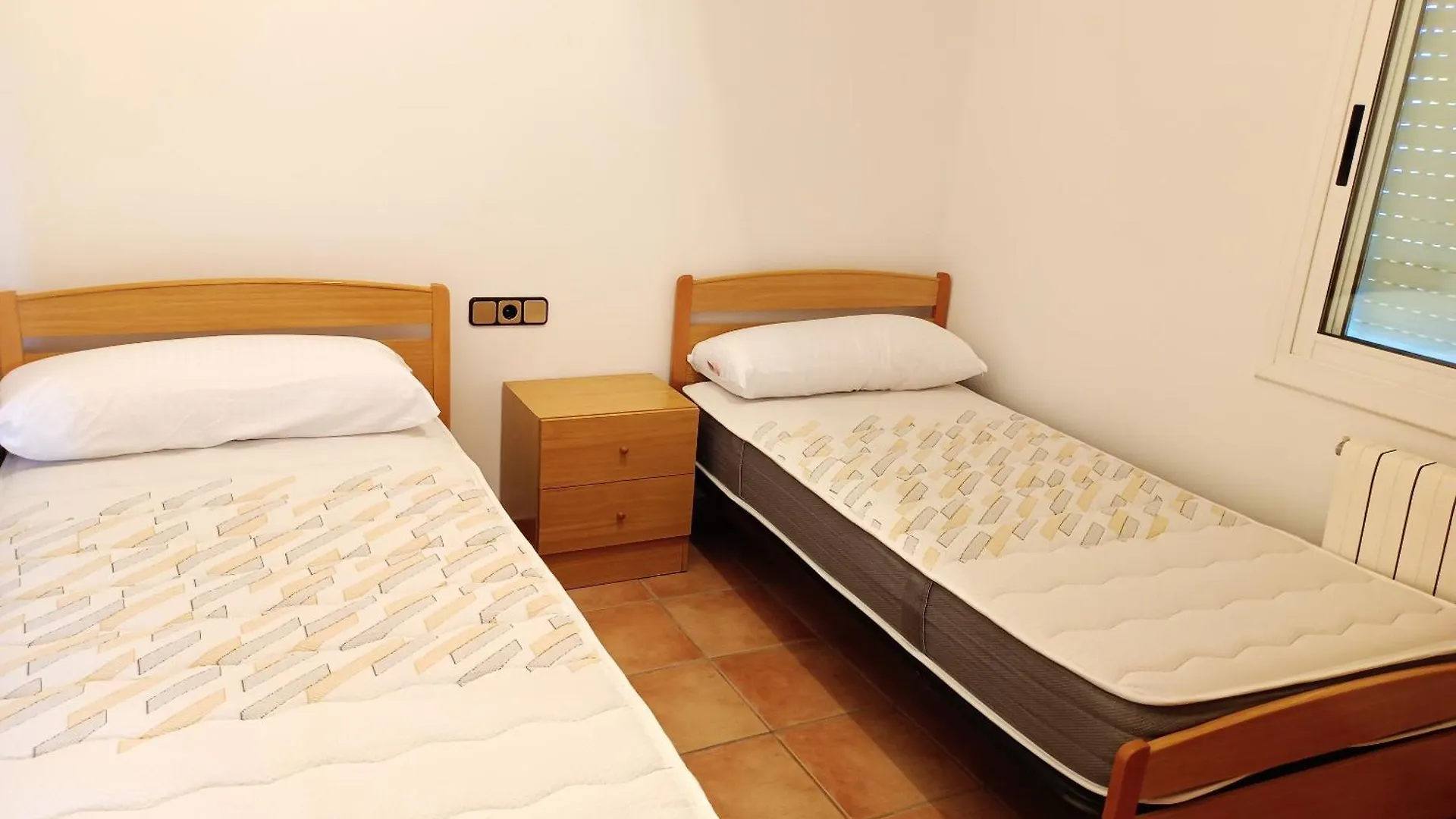 Bright Villa In Vidreres With Private Pool And Jacuzzi